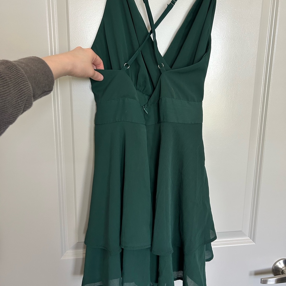 Green Sleeveless Romper - Picture 4 of 4